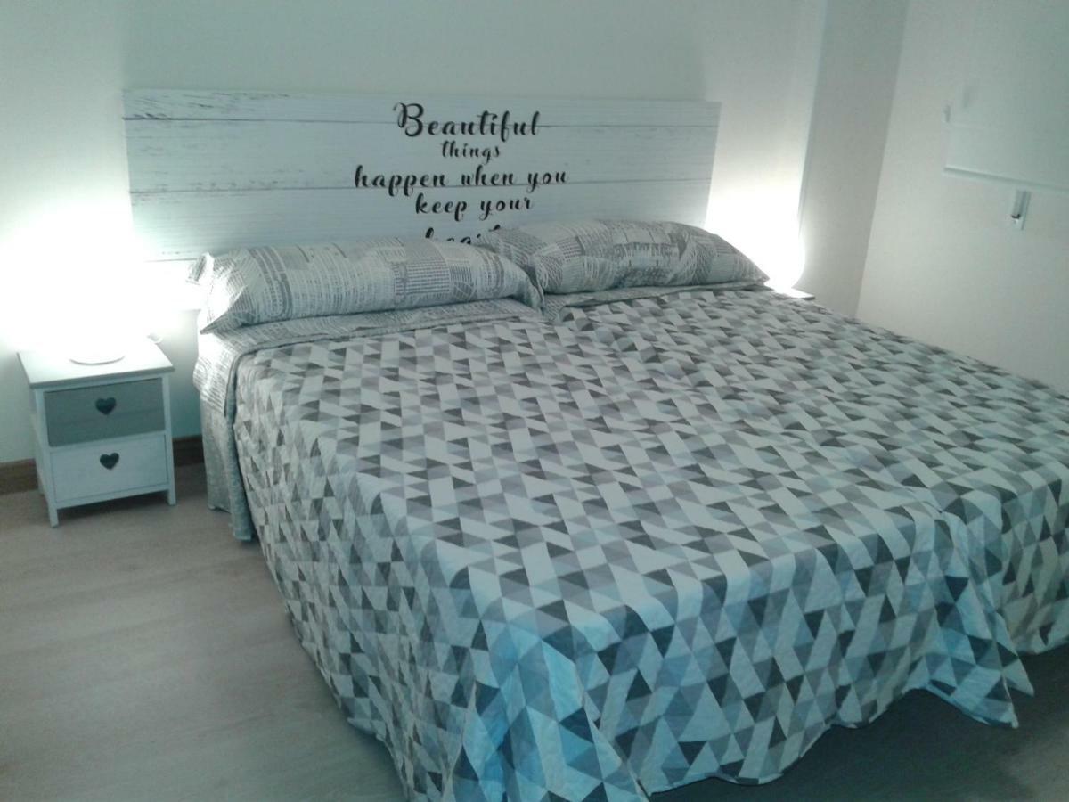 Apartamento Avenida Portugal-Espolon Logroño Buitenkant foto